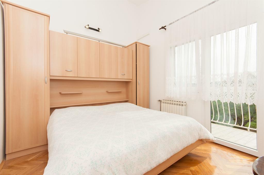 Apartments Natasa トロギール エクステリア 写真