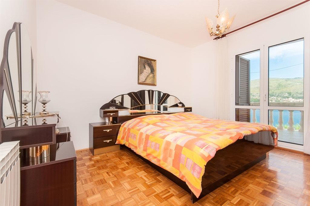 Apartments Natasa トロギール エクステリア 写真